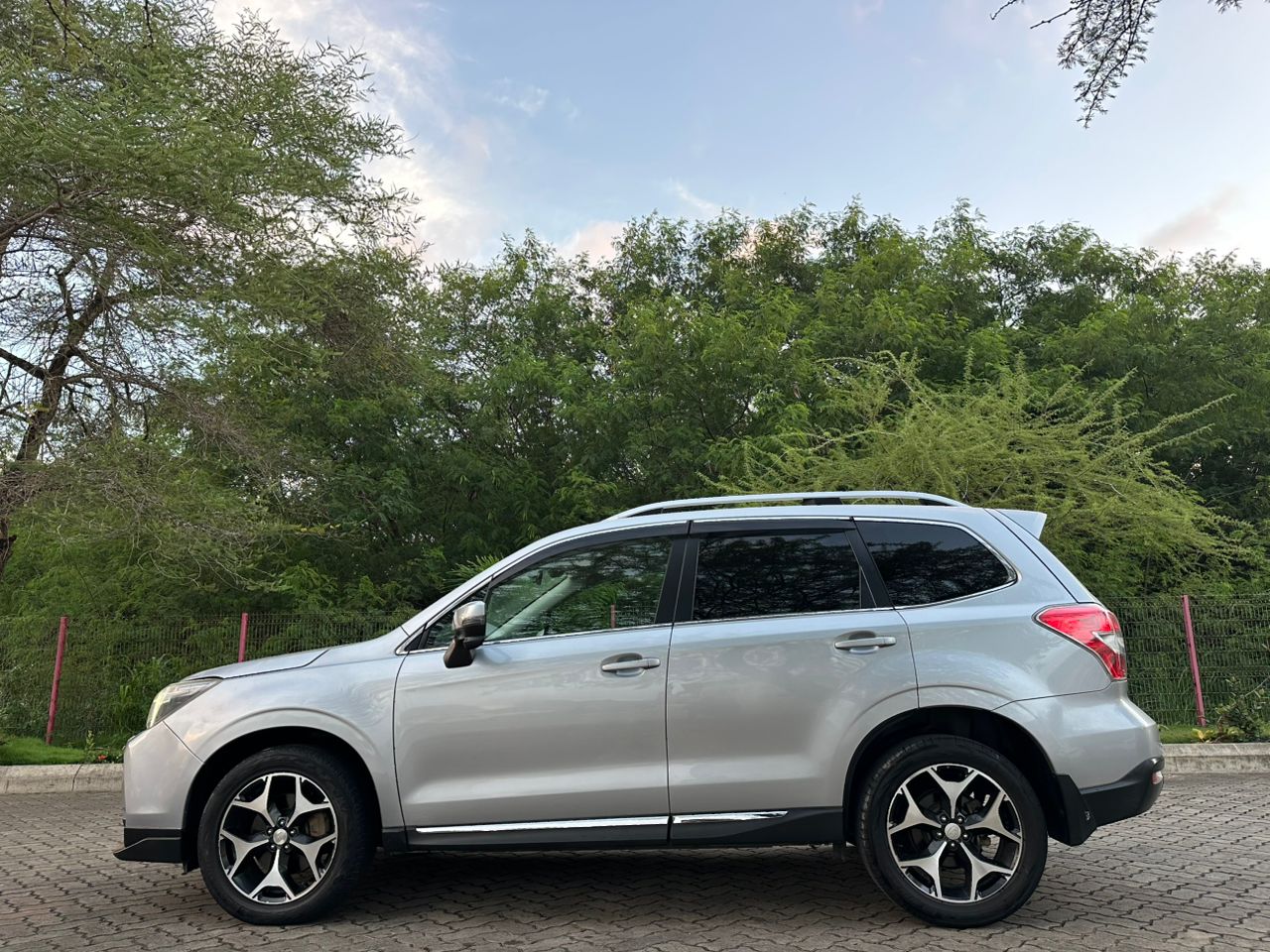SUBARU FORESTER XT thumbnail 6